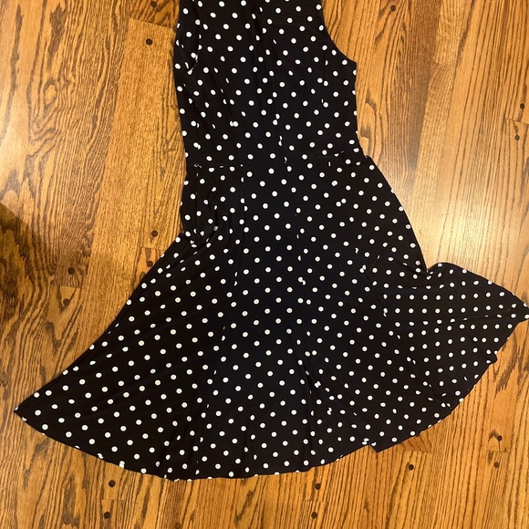 Ralph Lauren Sleeveless Polka dot Dress with belt Navy blue, size 8 - Picture 3 of 3